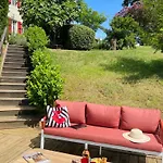 Le Petit Basket Apartment *