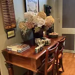 Le Petit Basket Apartment